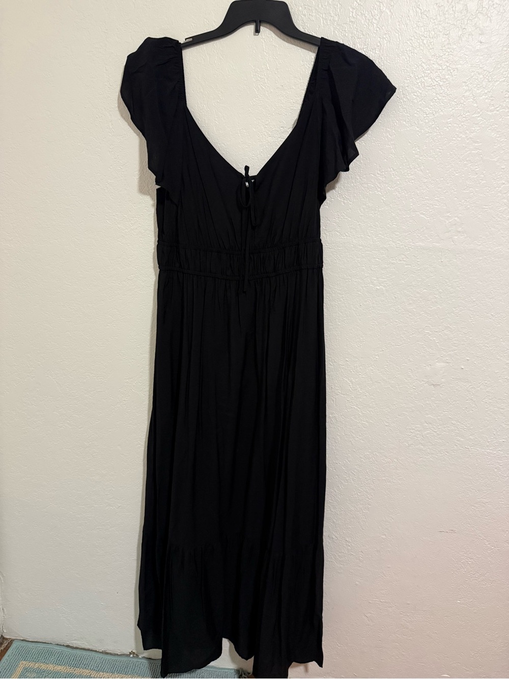 Nine West Black V-Neck Flutter Sleeve Maxi Dress